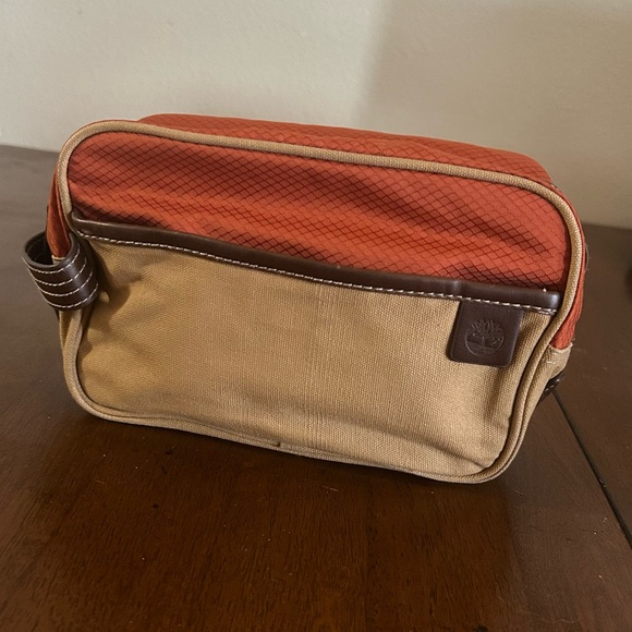 Timberland Pouch - Picture 1 of 7